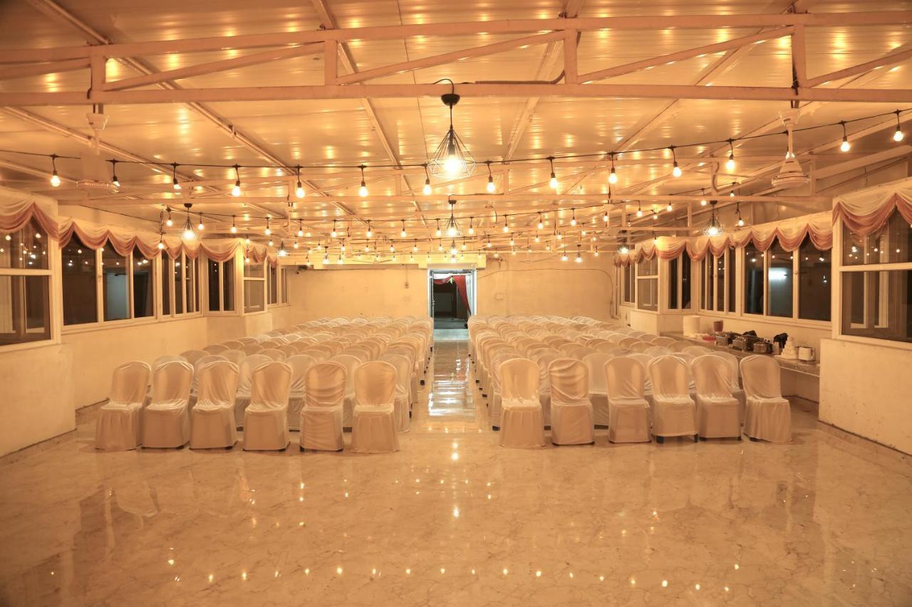 Fabhotel Prime Adore Residency Chennai Exterior photo