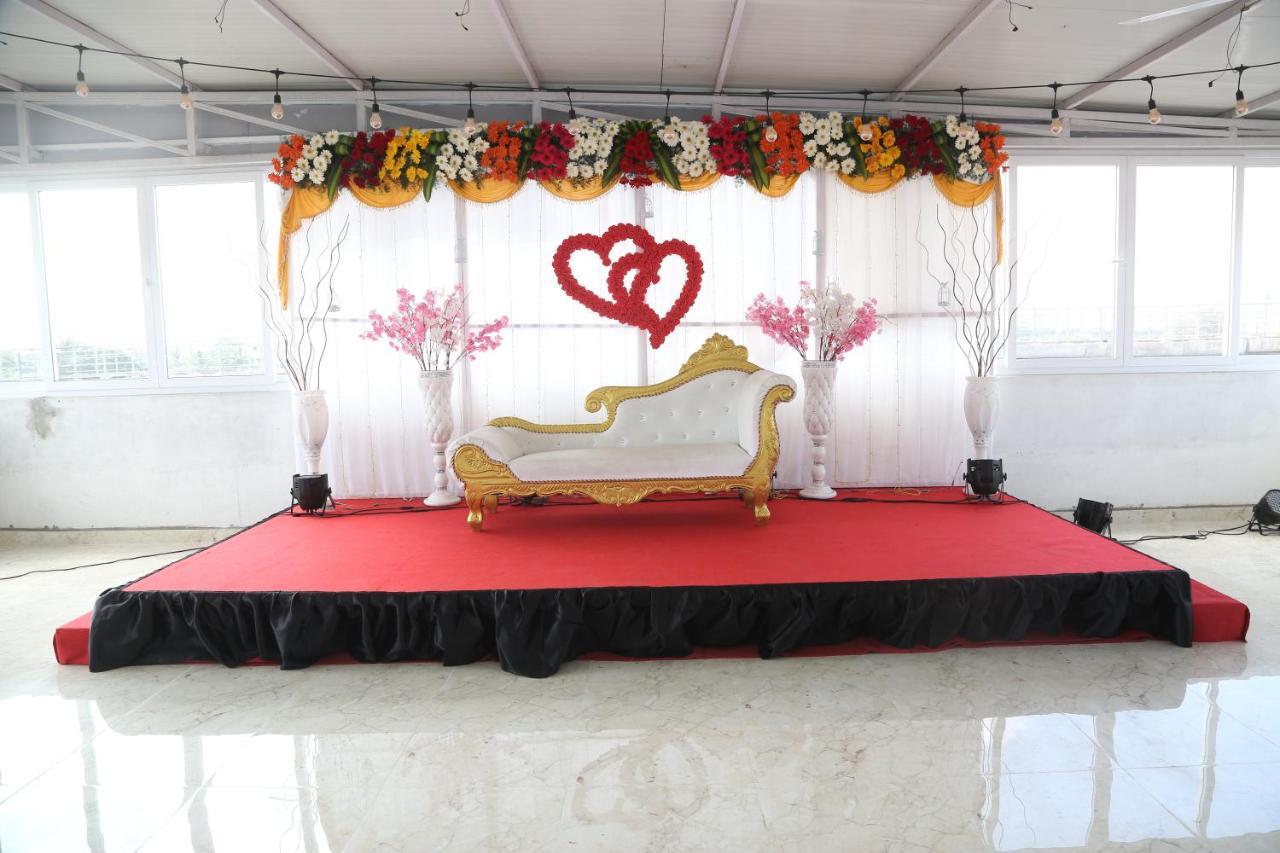 Fabhotel Prime Adore Residency Chennai Exterior photo