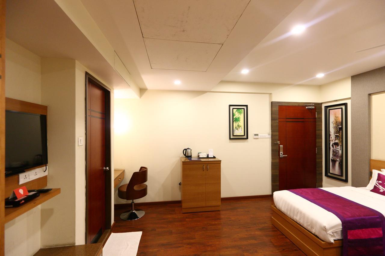 Fabhotel Prime Adore Residency Chennai Exterior photo